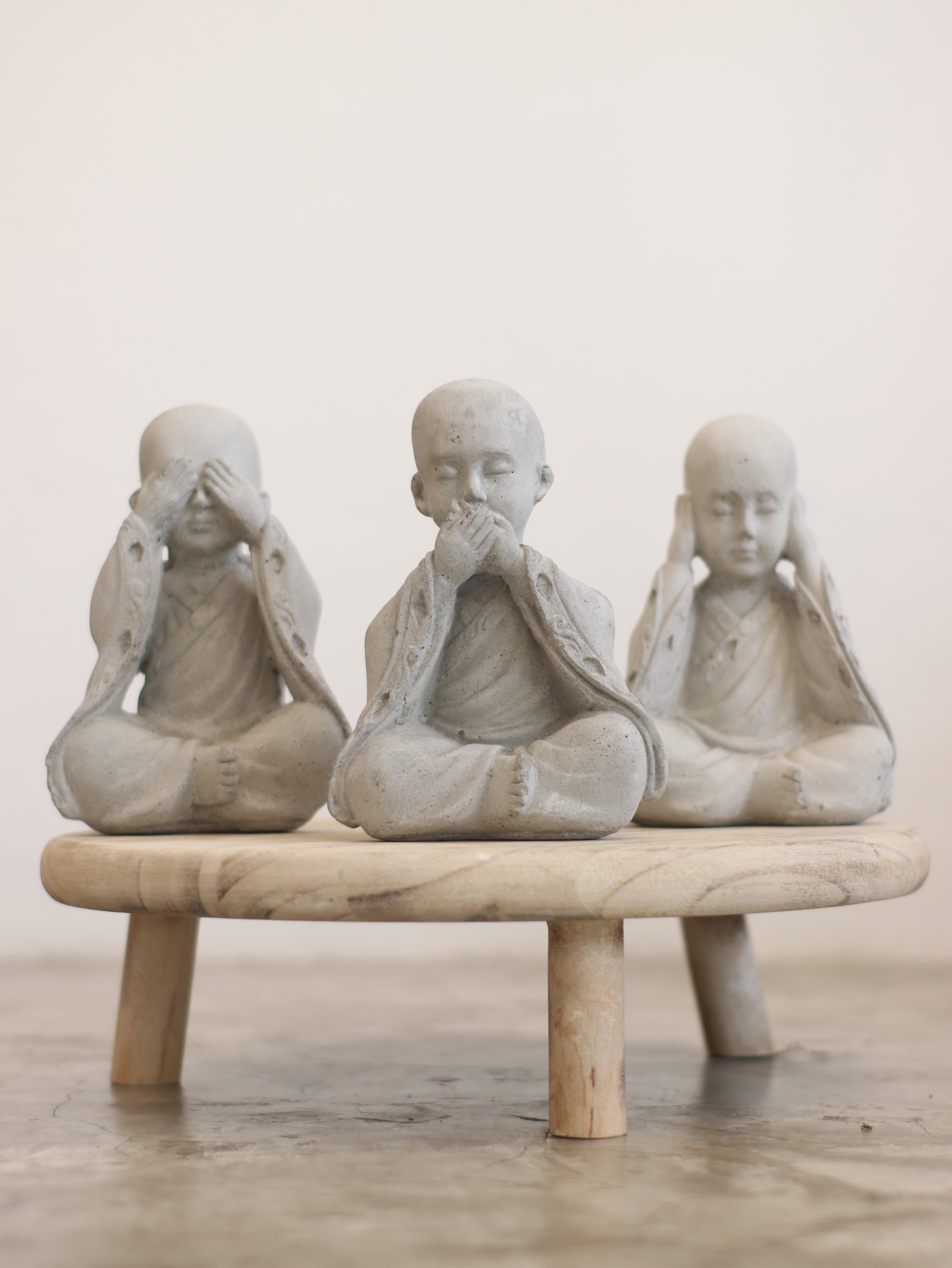 Tres Budas sabios de Cemento