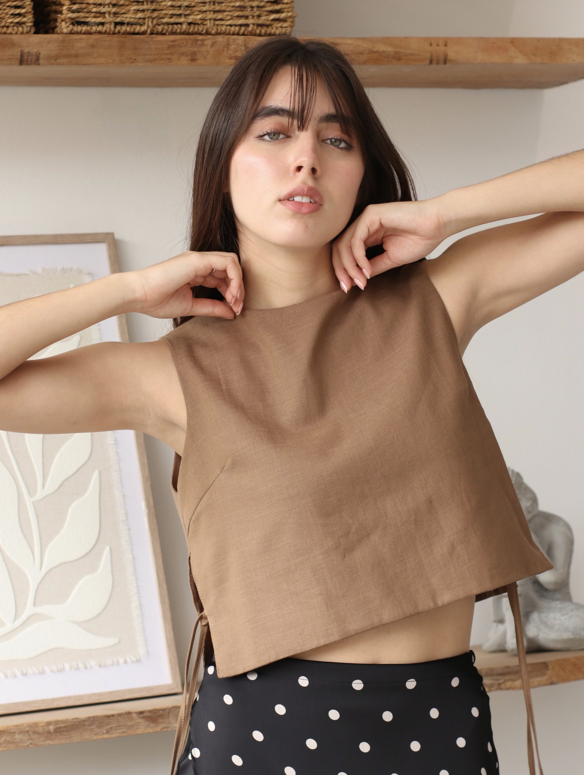 Blusa Romina de Lino Chocolate