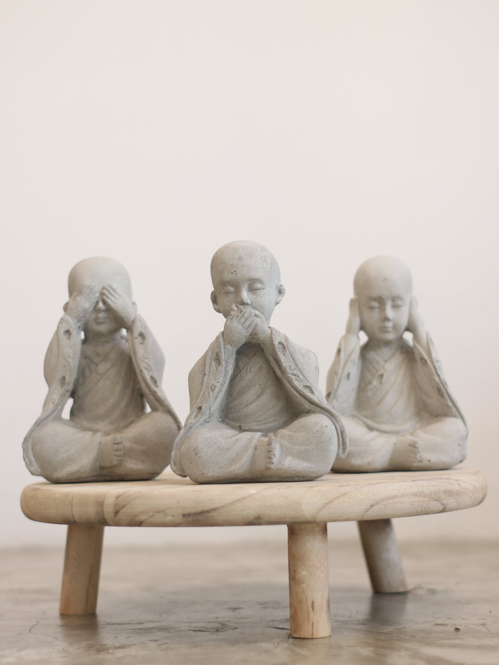 Tres Budas sabios de Cemento