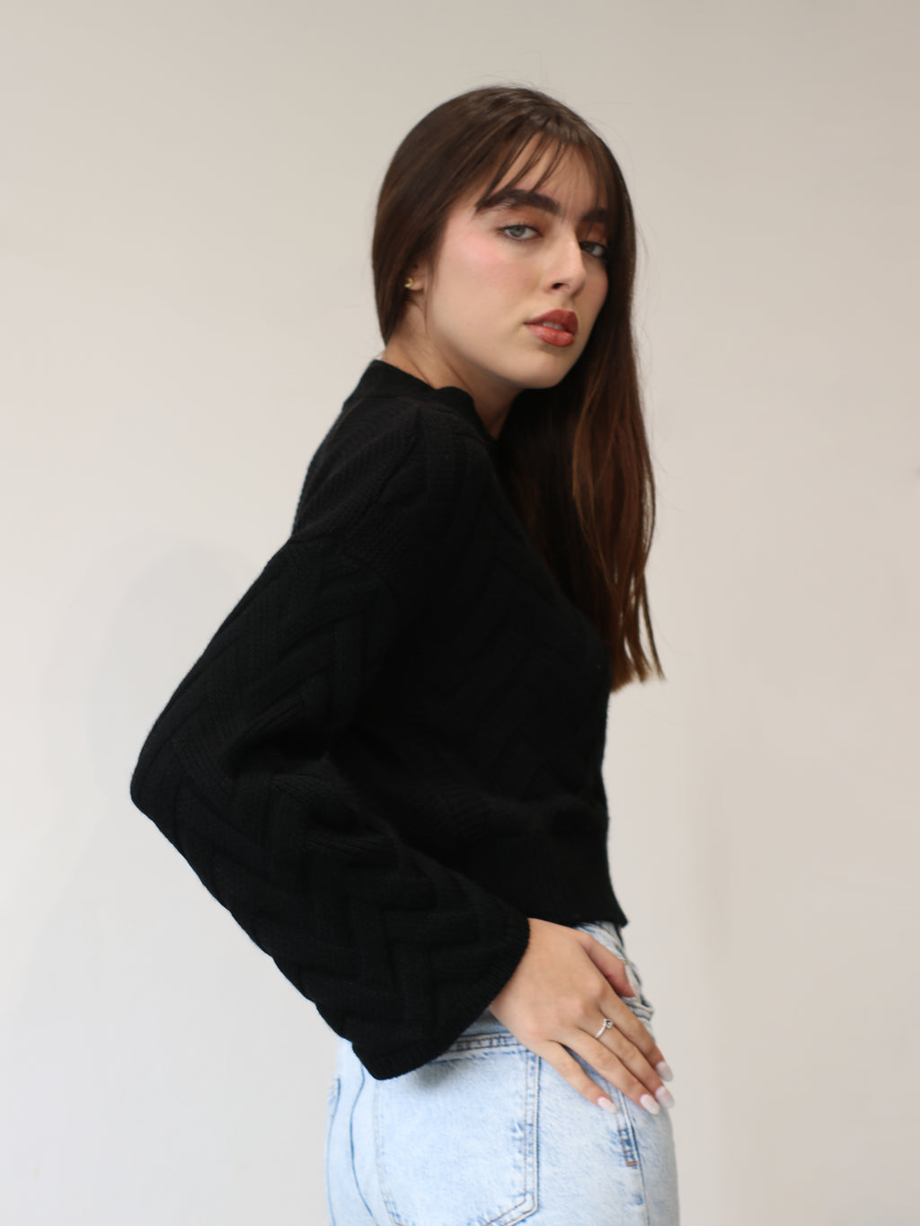 Chompa Acampanada - Black