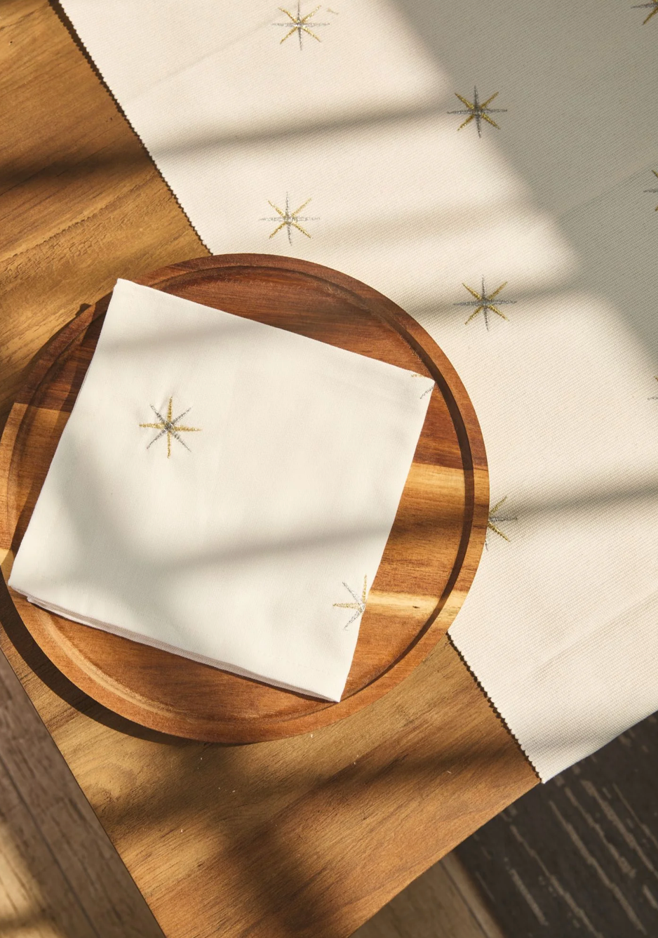 Servilletas Bordadas 100% Algodón Estrellas Doradas