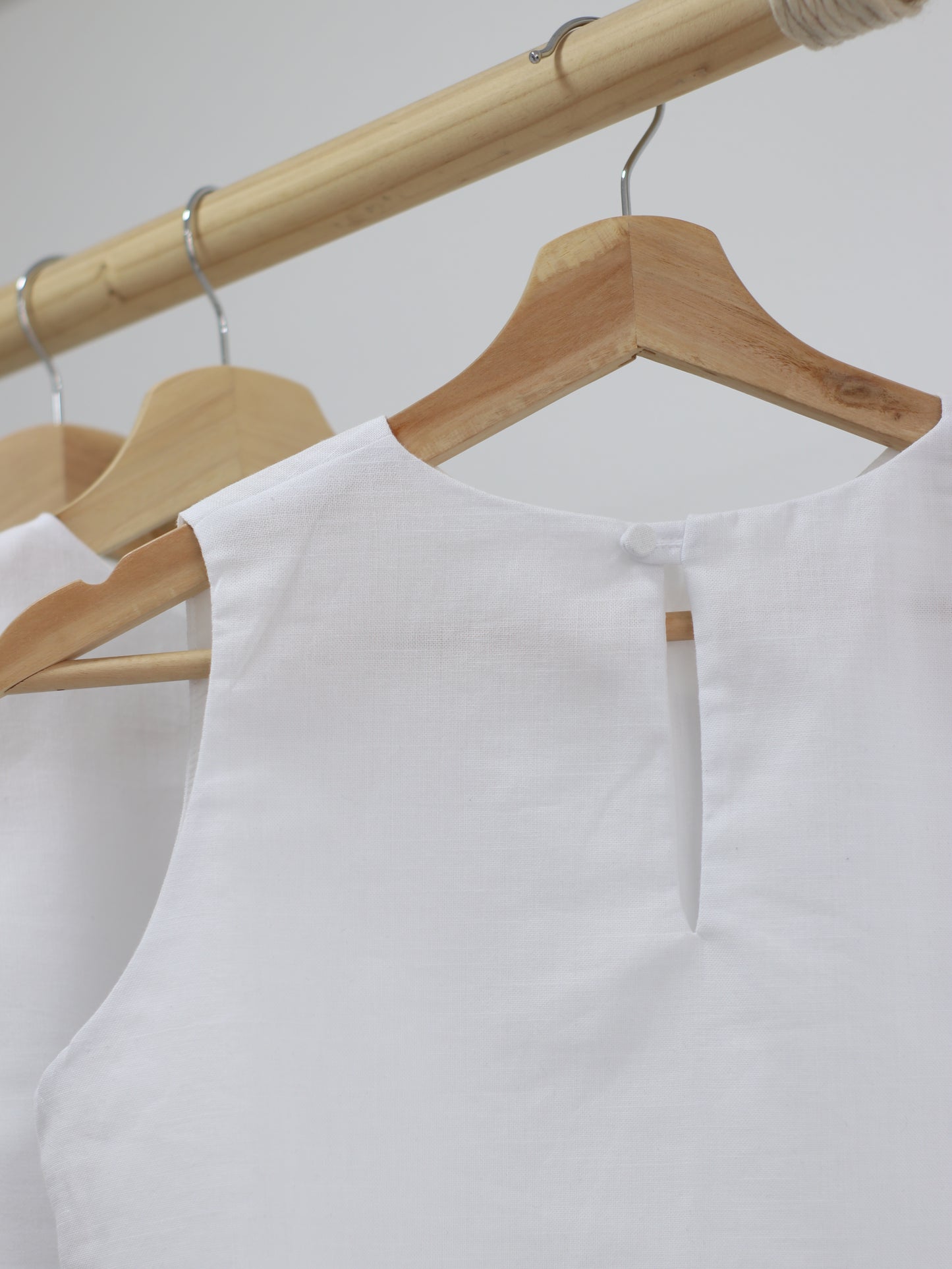 Blusa Romina Lino - White